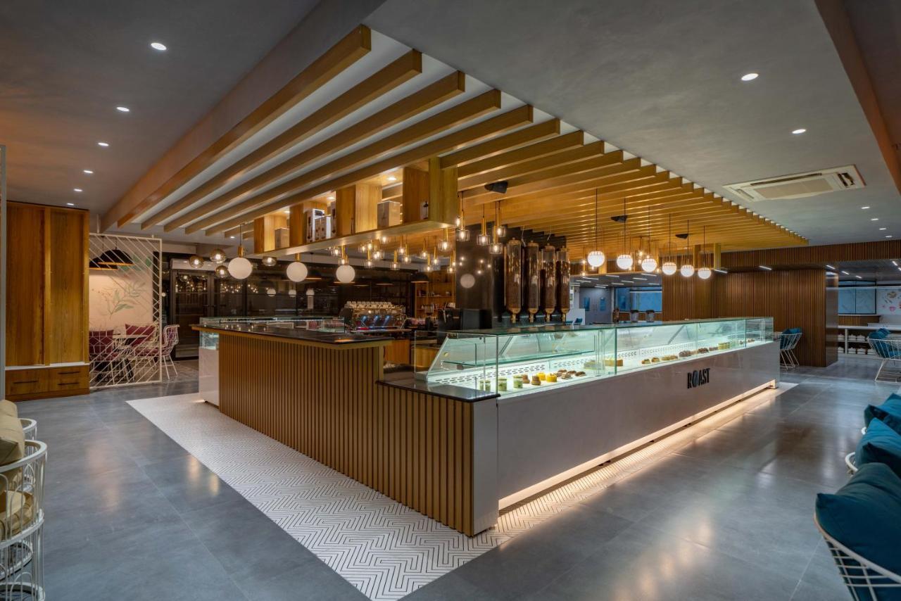 Hotel Deccan Serai Grande, Gachibowli, 하이데라바드 외부 사진
