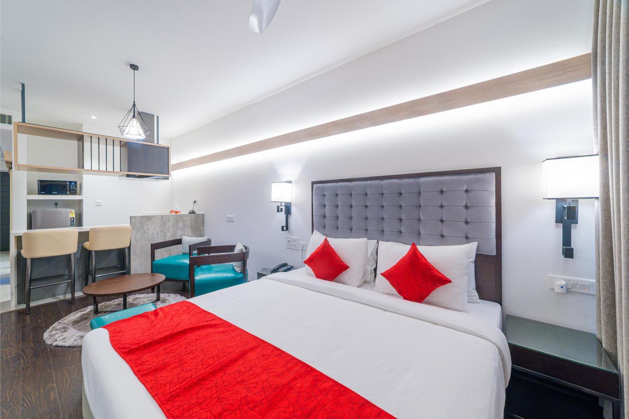 Hotel Deccan Serai Grande, Gachibowli, 하이데라바드 외부 사진